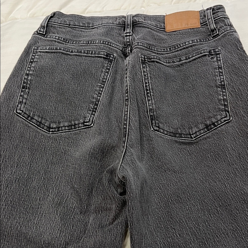 Madewell Gray Perfect Vintage Straight Jean - Picture 4 of 5